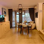 влас комплекс амфора , студио 704 Daire