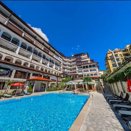 Apartament влас комплекс амфора , студио 704