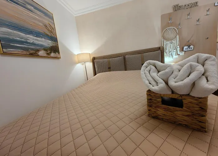 Apartamento влас комплекс амфора , студио 704 *