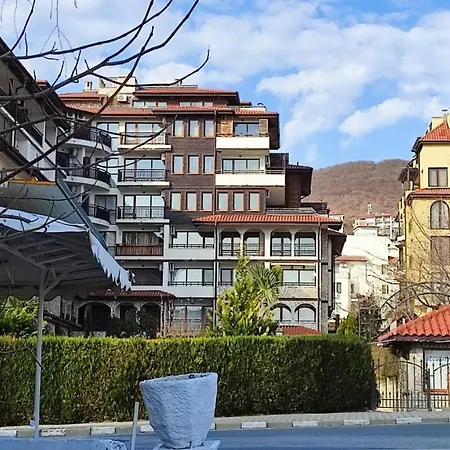 влас комплекс амфора , студио 704 Appartement