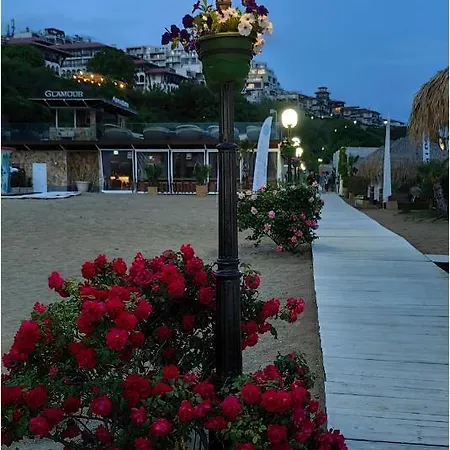 влас комплекс амфора , студио 704 * Sveti Vlas