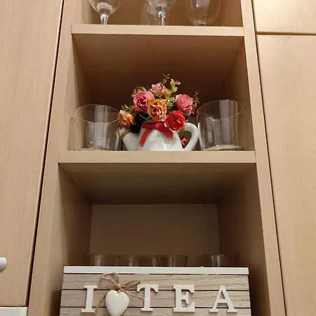 влас комплекс амфора , студио 704 Appartement *